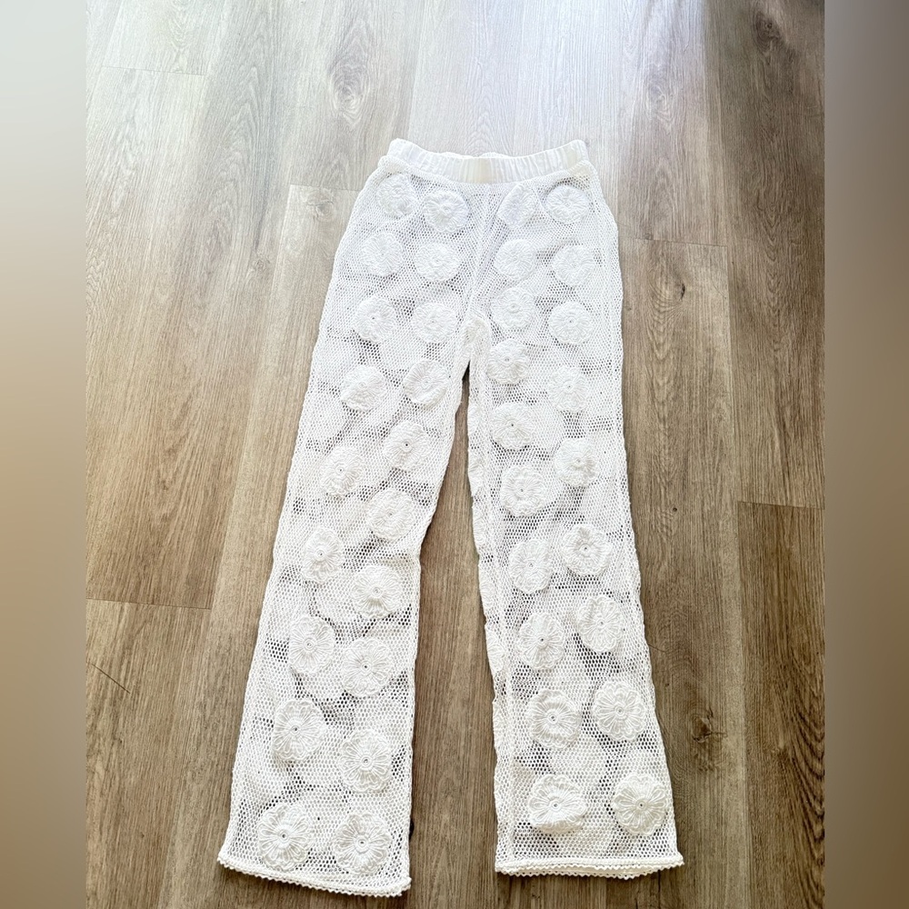 show me your mumu washed ashore white floral mesh bikini cover up pants small - Picture 3 of 5